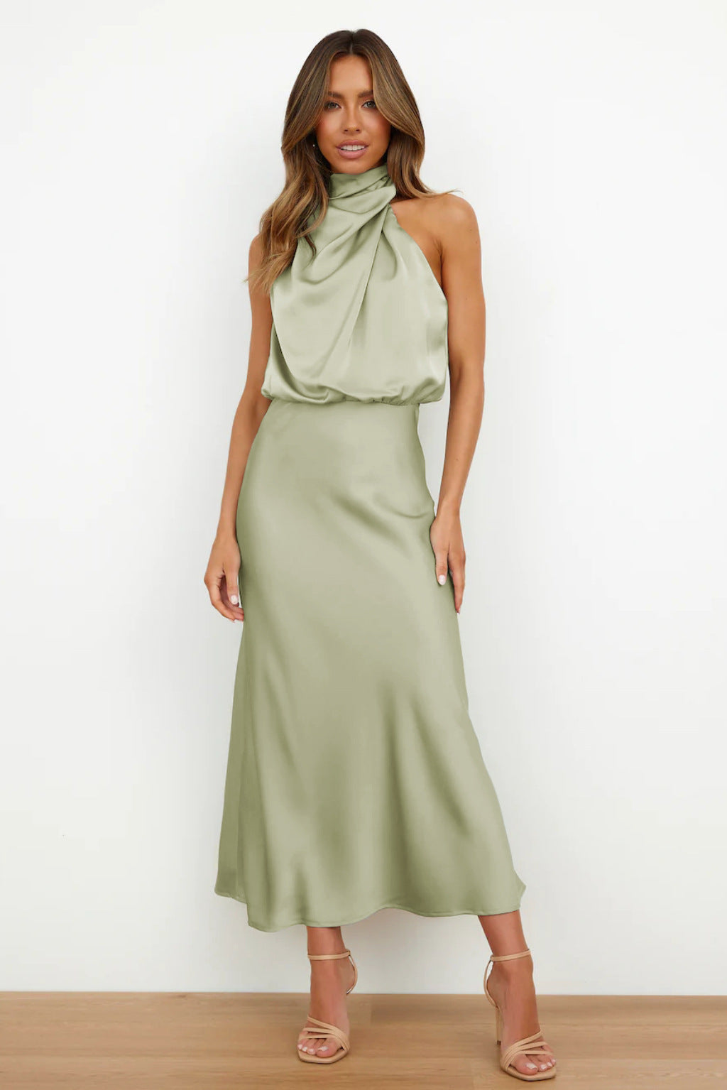 Fiona | Elegantes Abendkleid Mit Hohem Kragen