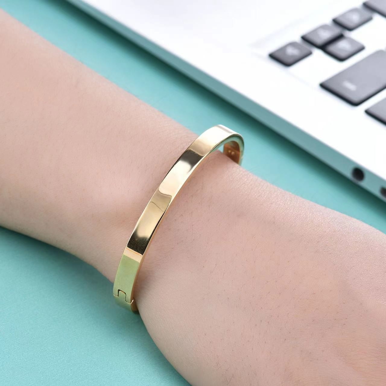Nadina Valerio Armband | Gold