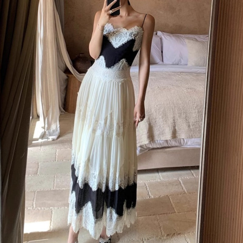 Elina - Maxikleid mit Spitzenträgern und romantischen Lagen