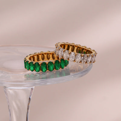 Antoinette Diamant Simulant Gold Ring