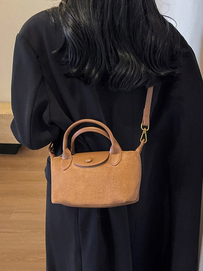 Mini-Tasche aus Wildleder