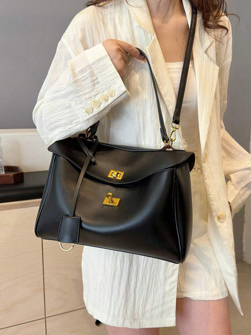 Schultertasche aus edlem Kunstleder