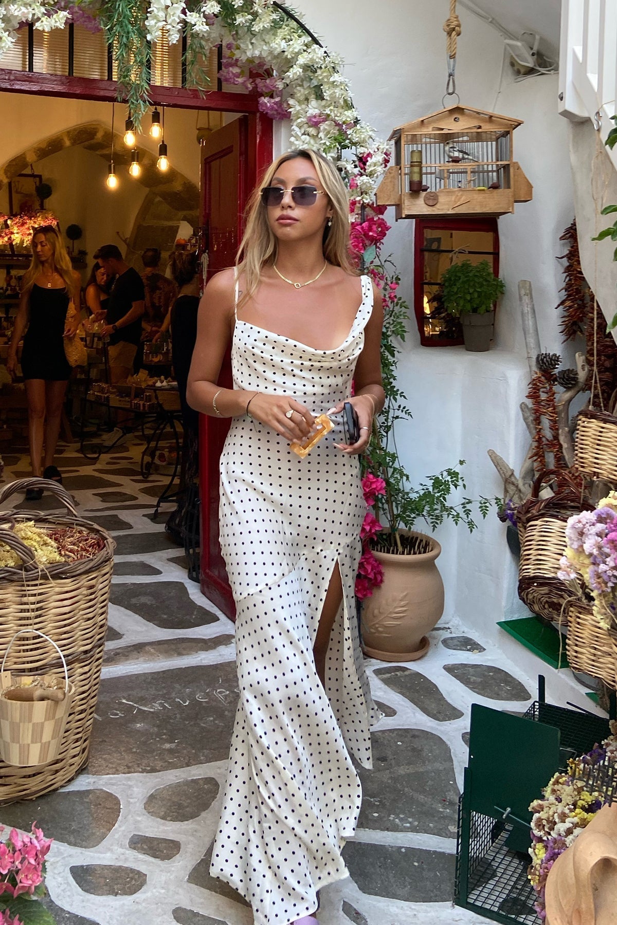 Caroline – Elegant, fließend und stilvoll