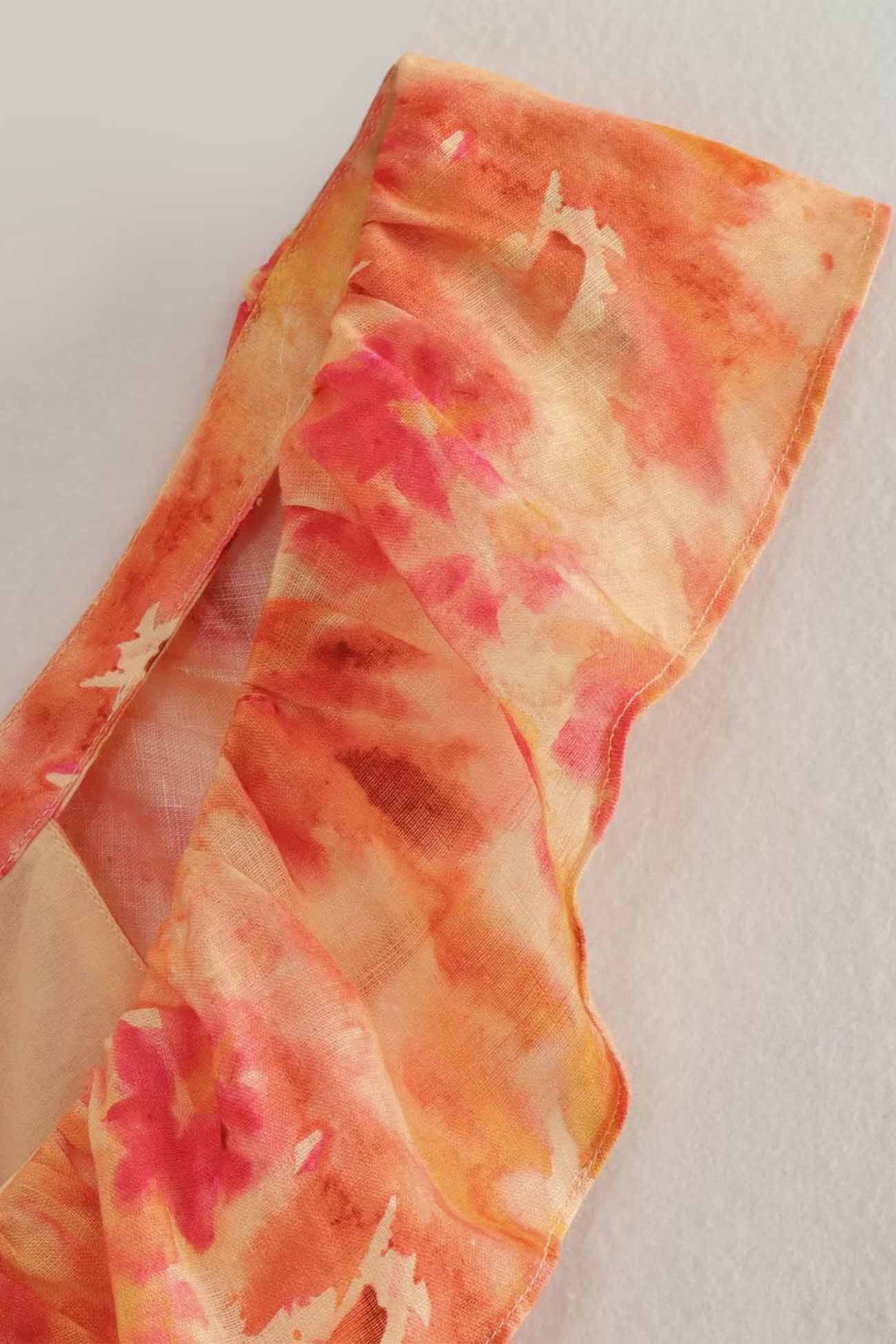 Ariella Floral Ruffle Dress – Zarte Blumenmuster, Verspielte Rüschendetails, Bequemer Stoff