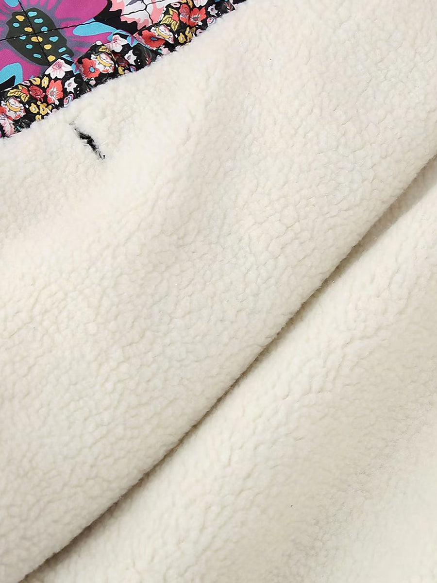 ColorCascade - Stylischer Mantel für den kommenden Frühling