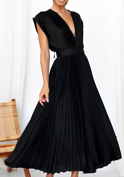 Isolde - Elegantes plissiertes Maxikleid