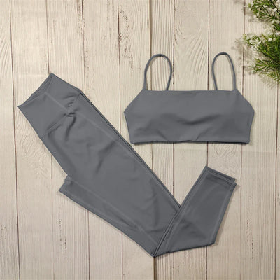 Set mit Hochgeschnittenen Leggings und Kurzen Ärmeln