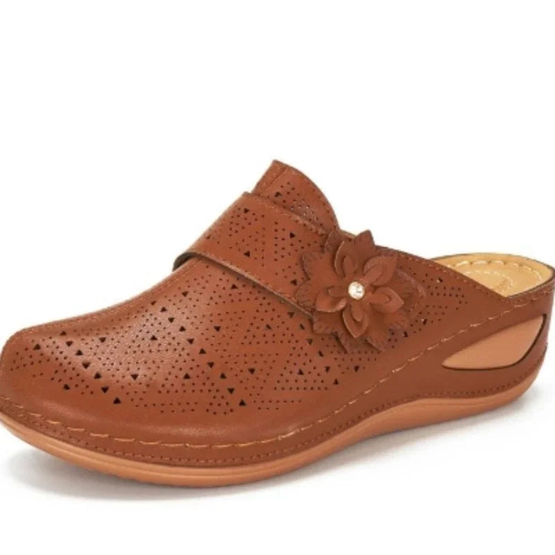 Elegante Blumenplattform Sandalen Damen - Geschlossene Zehen, Komfortabel und Stilvoll