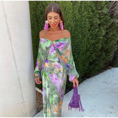 Anisten - Farbenfrohes und sexy Maxikleid mit Halo-Dye-Print und abnehmbarem Schal