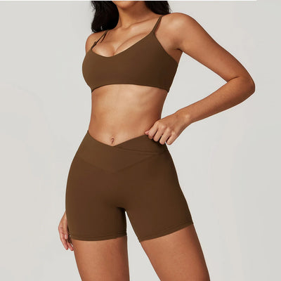 Kurze Fitness Kombination, Elegante Trainingsbekleidung