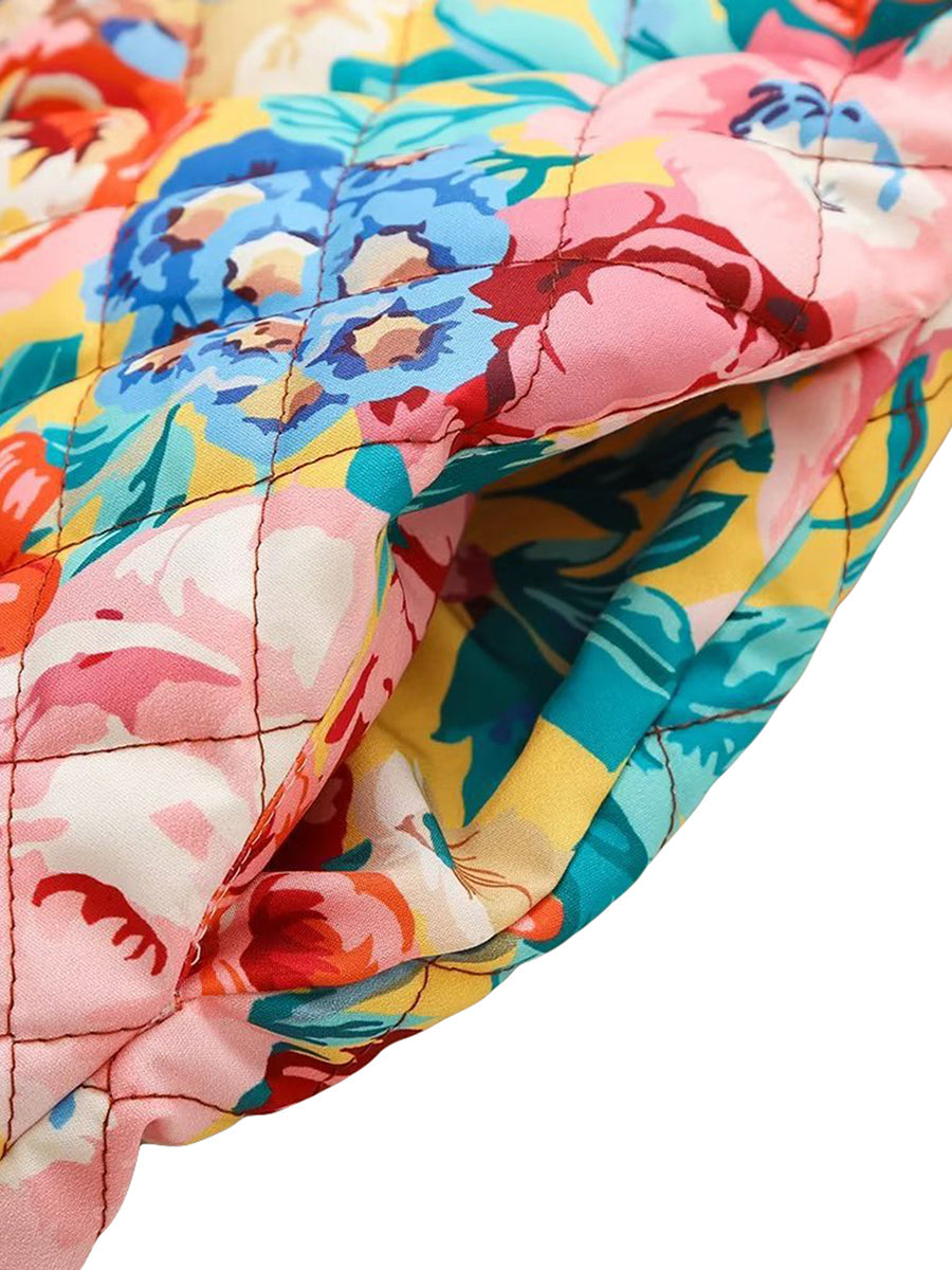 ColorCascade - Stylischer Mantel für den kommenden Frühling