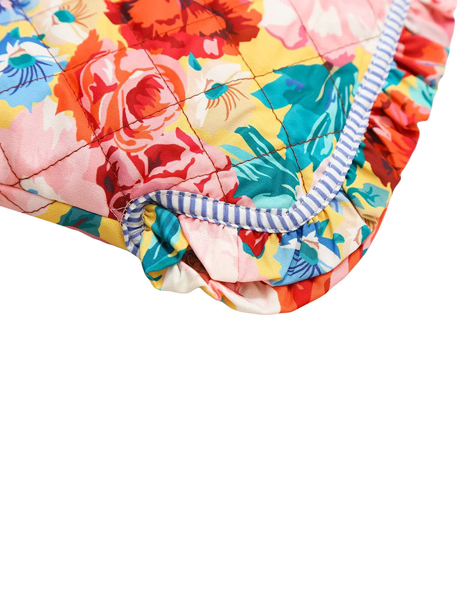 ColorCascade - Stylischer Mantel für den kommenden Frühling