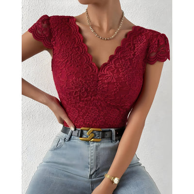 Tamara | Figurbetonte Spitzenbodys mit V-Ausschnitt