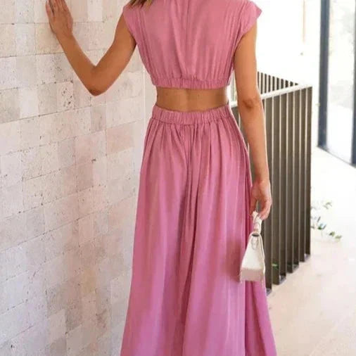 Aztrid – Elegantes Midikleid mit Cut-outs und Taschen