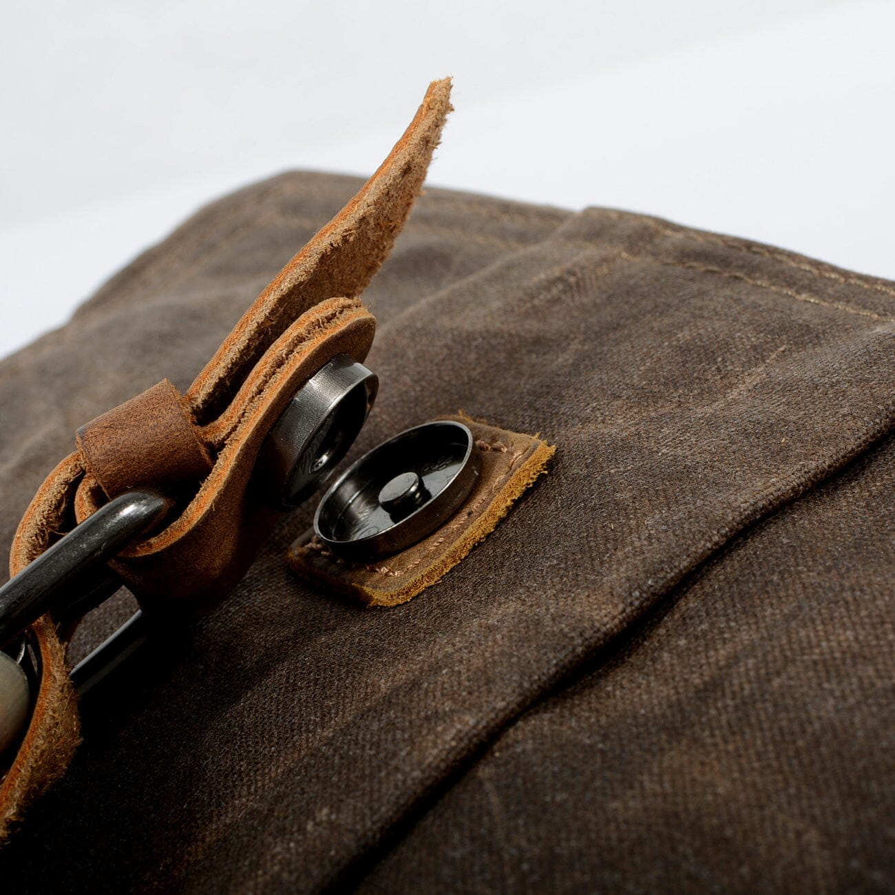 Kleine Canvas Messenger Tasche Aus Gewachstem Baumwoll-Canvas & Crazy Horse Leder - Unisex