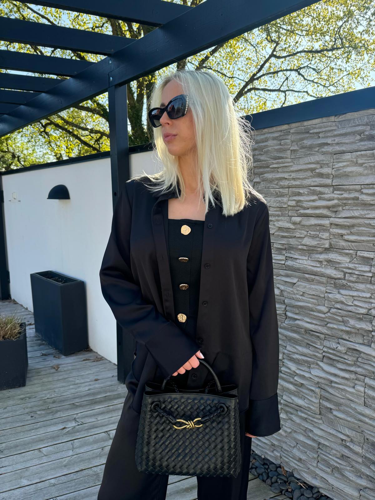 Trendige Handtasche im Flechtdesign – mit Schulterriemen