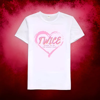 Alixandra | Kpop-inspiriertes Graphic T-Shirt