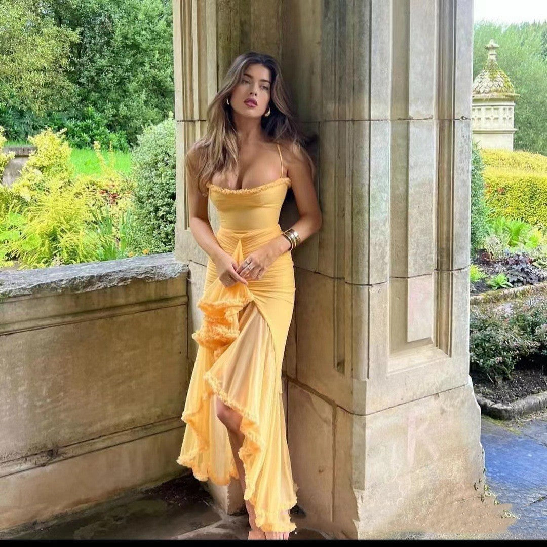 Sienna - Trägerloses Kleid mit Rüschen