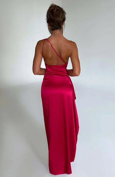 Esmé – Satijnen Abendkleid mit zeitloser Eleganz