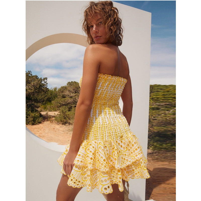 Ana - Gelbes trägerloses Minikleid mit gerüschten Trägern