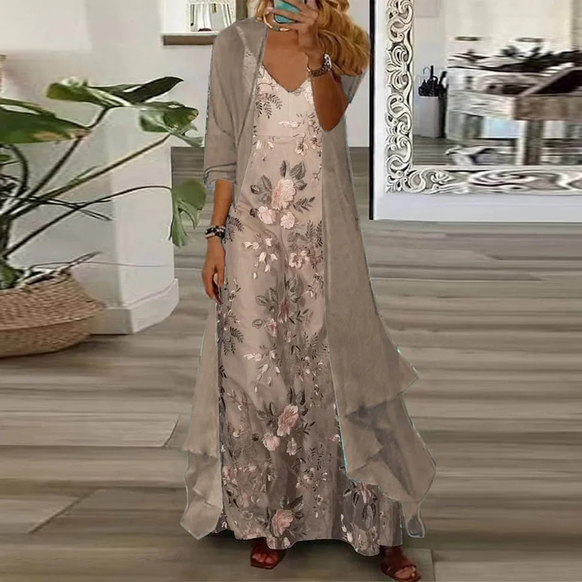 Sabrina - Geblümtes Maxikleid aus Chiffon mit eleganten Details