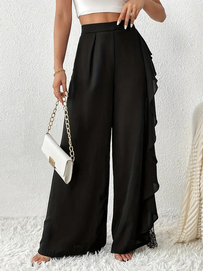 Juni | Elegante Weite Hose mit Spitzenbesatz