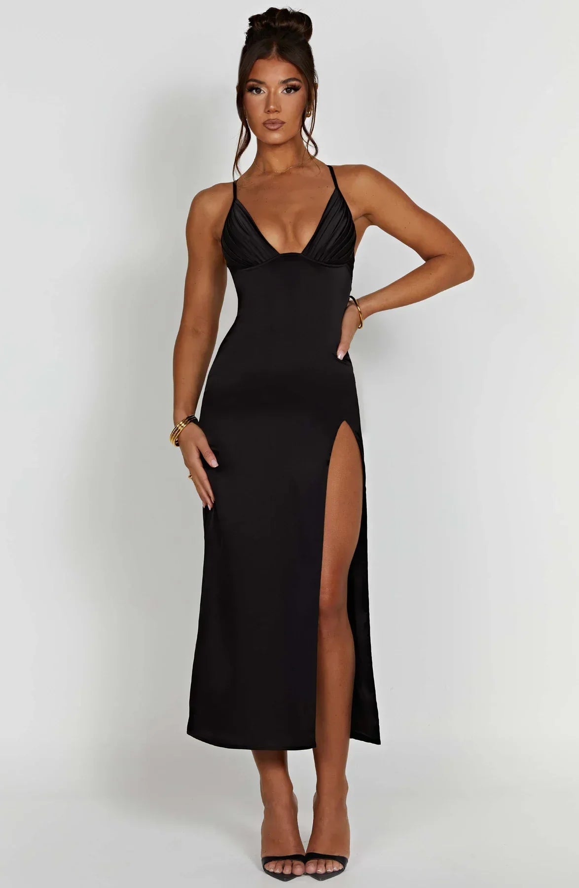 Elegantes Midikleid Mit Spaghettiträgern