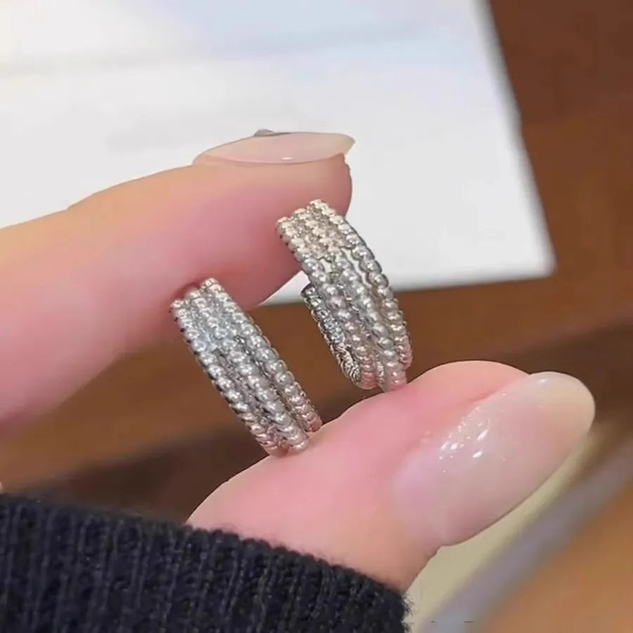 Geometrische Lagen-Ohrringe