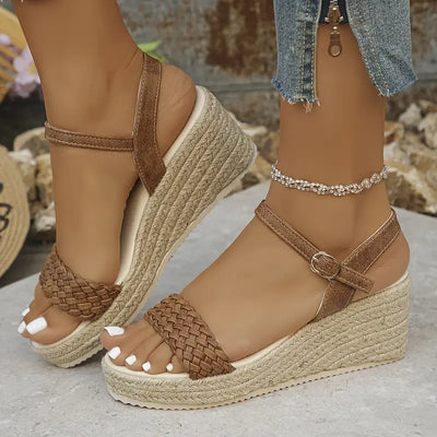 Helena – Jute-Keilsandalen mit geflochtenem Riemen