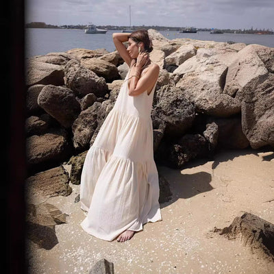 Hana - Elfenbeinfarbenes Strandkleid mit Stil und Frische