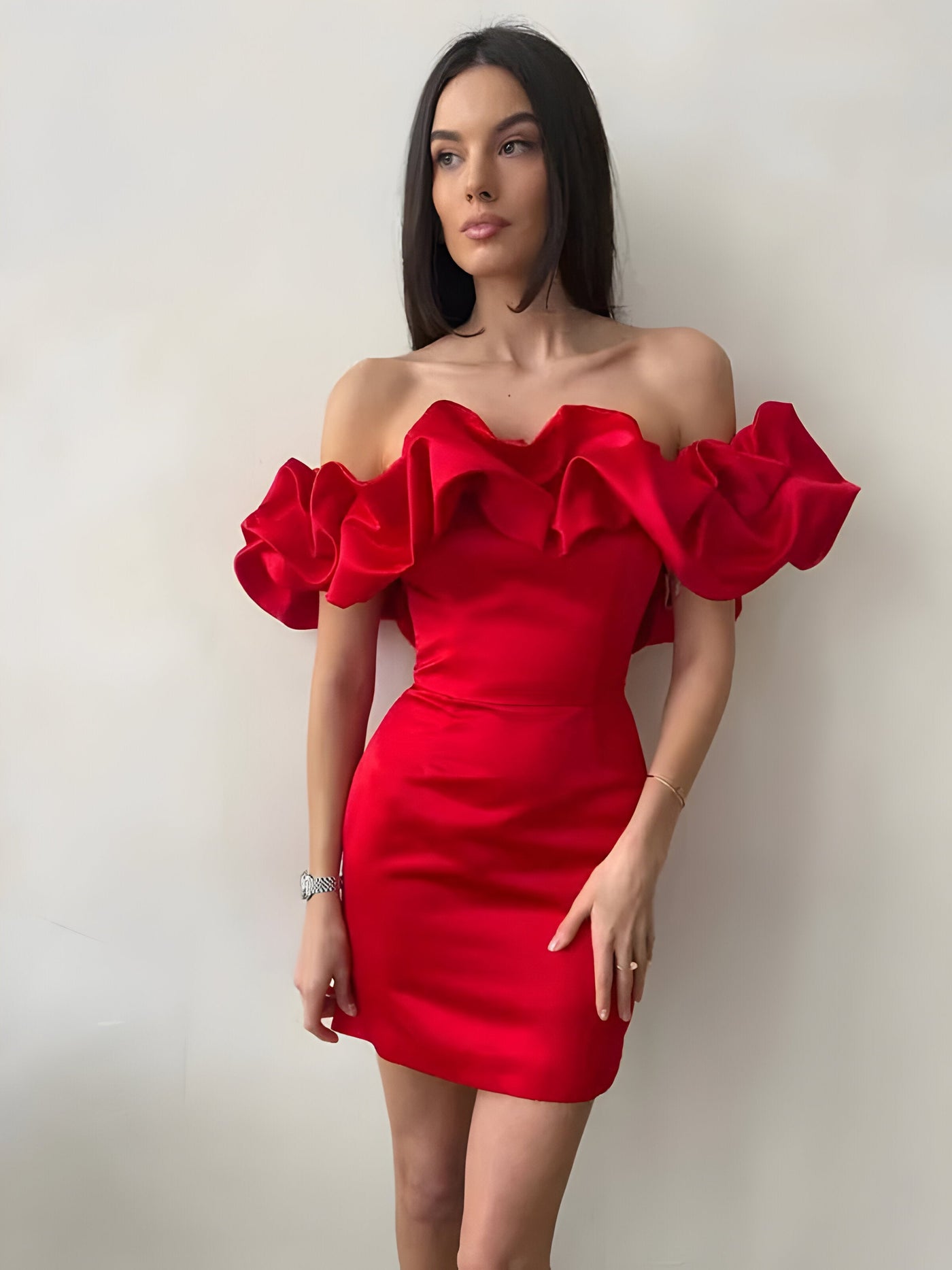 Mia | Satin Ruffle Off Shoulder Kleid