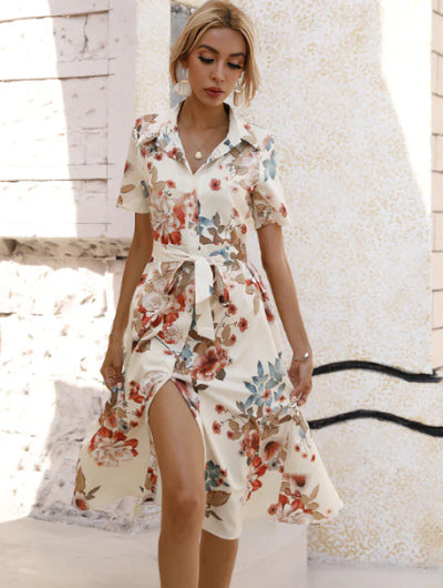 Maecee – Leichtes Kleid mit Blumenkragen