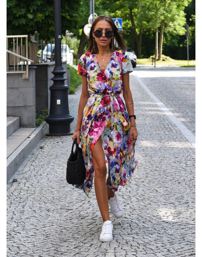 Yasmine V-Ausschnitt Kleid | Stilvolles Floral- und Punktemuster für Jedes Wetter