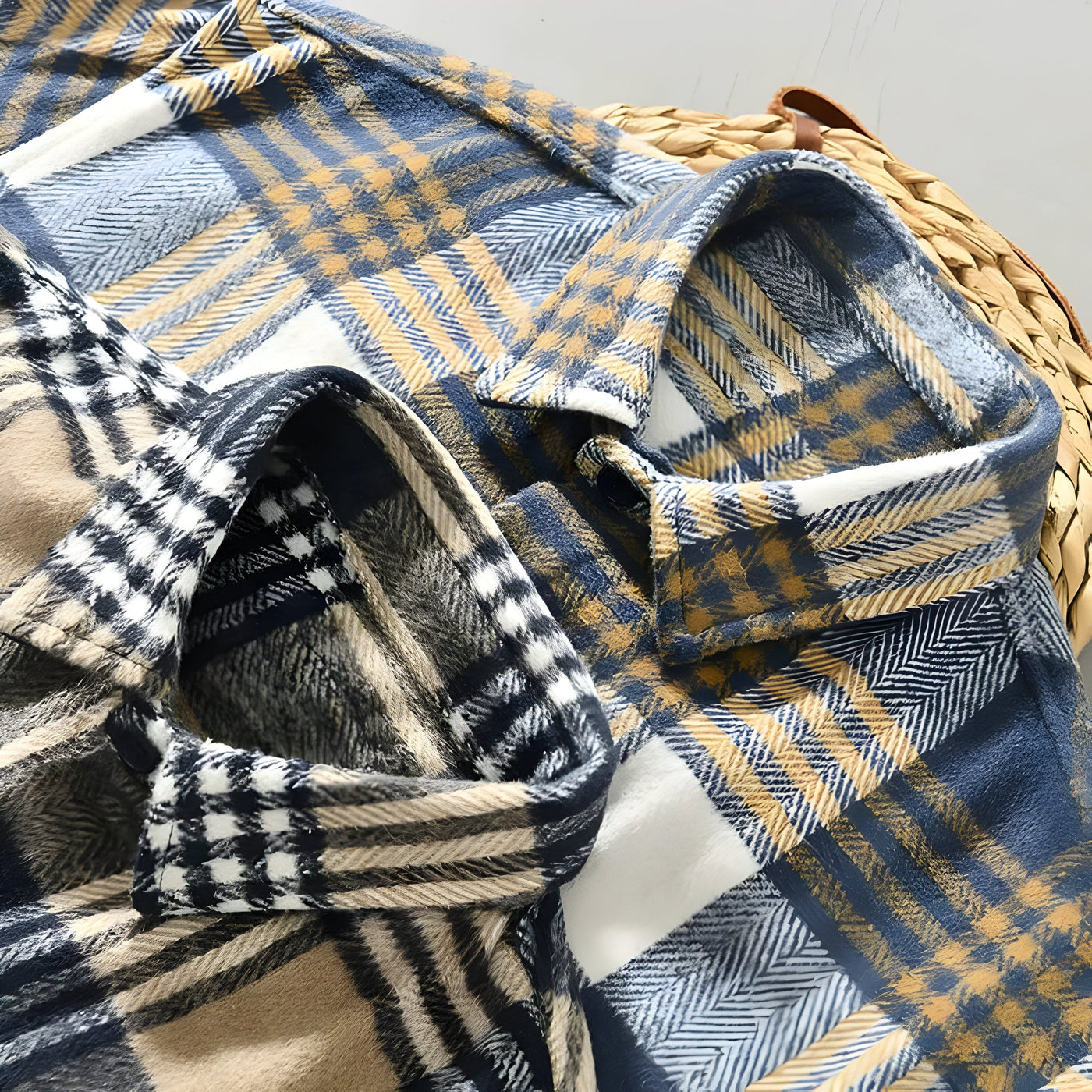 Lorcan | Wärme und Stil vereint