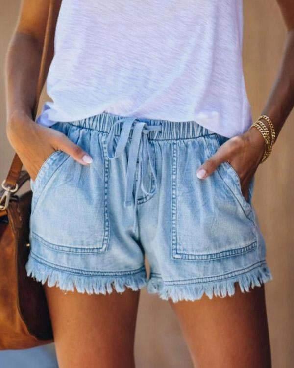 Zinnia – Farbige Jeansshorts