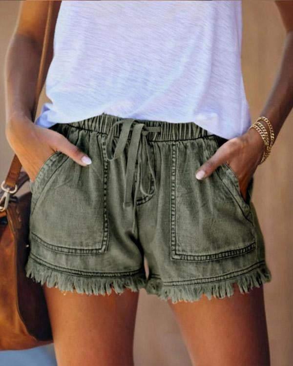 Zinnia – Farbige Jeansshorts