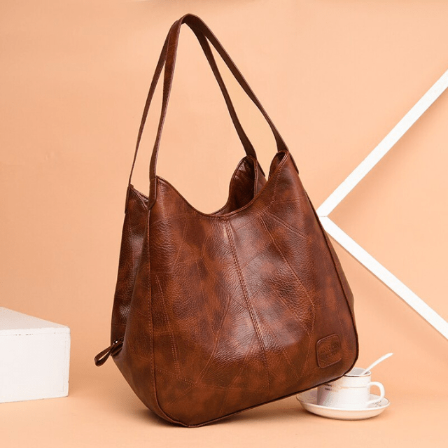 Naoko Geräumige Leder-Umhängetasche