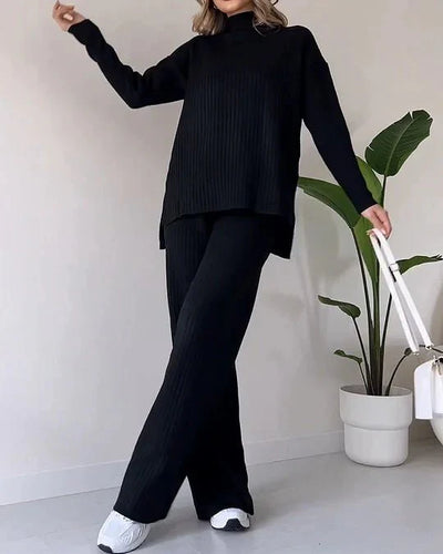 Zainab Gerippter Pullover und Hose Set