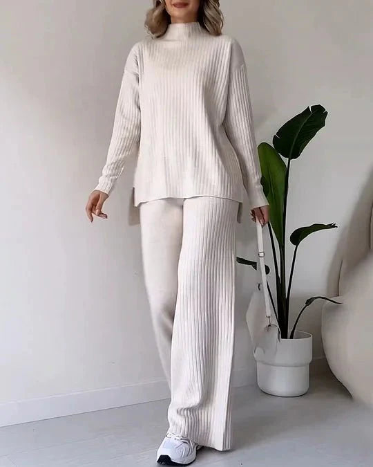 Zainab Gerippter Pullover und Hose Set