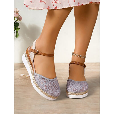 Annette – Romantische Keilsandalen mit floraler Eleganz