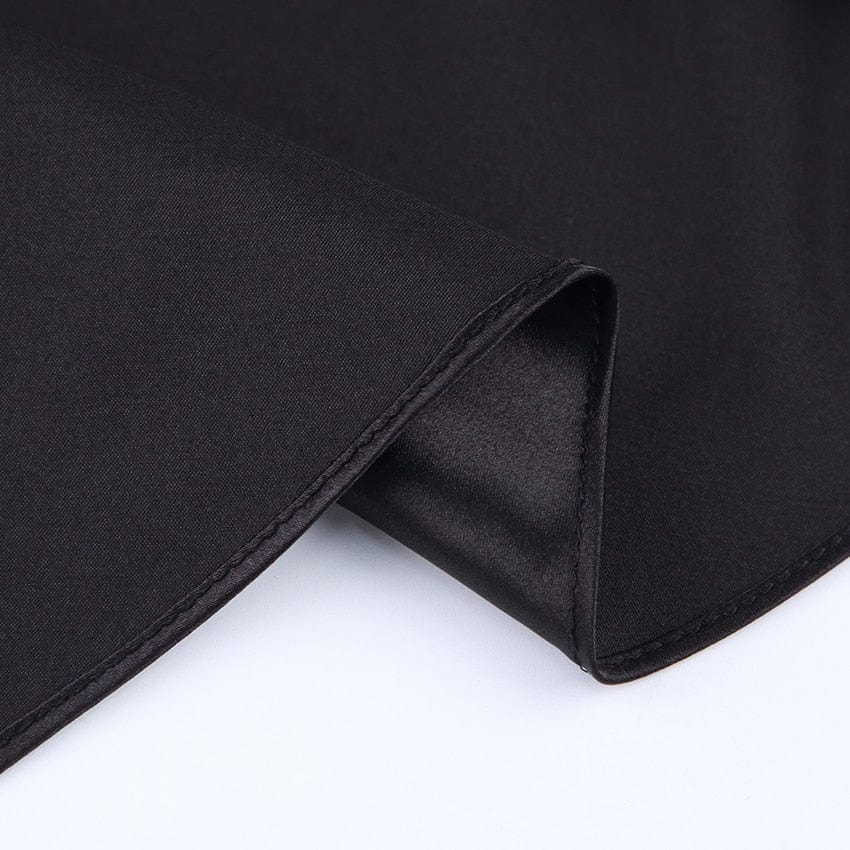 Unifarbener Satin-Midirock