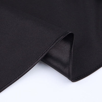 Unifarbener Satin-Midirock