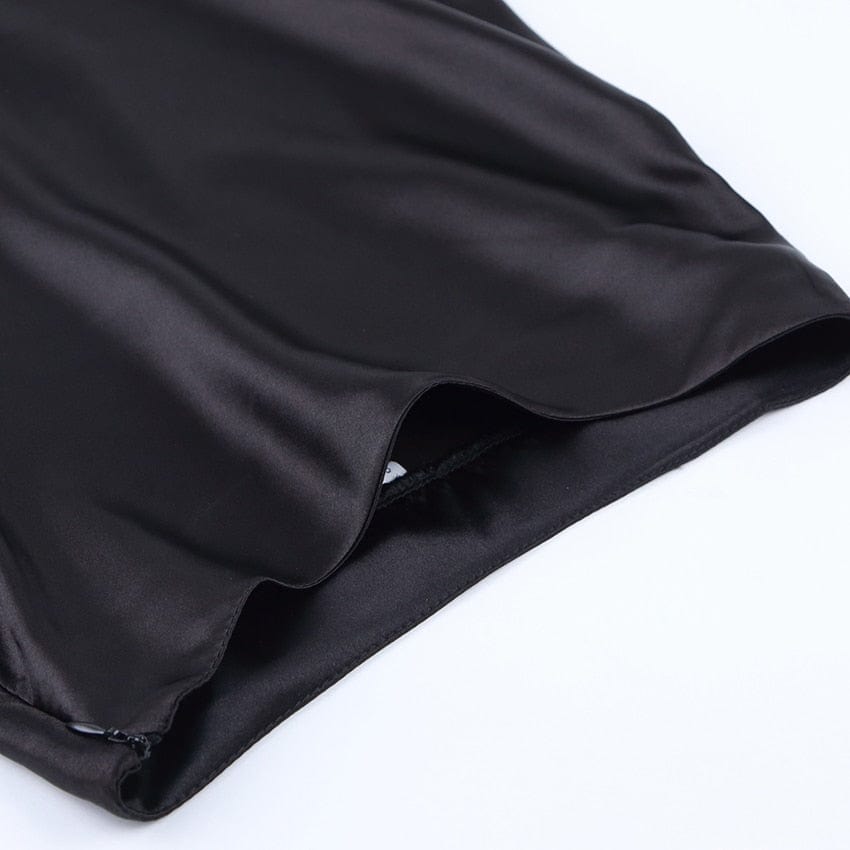 Unifarbener Satin-Midirock