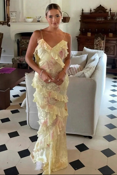 Nora | Langes Kleid mit Volants und V-Ausschnitt